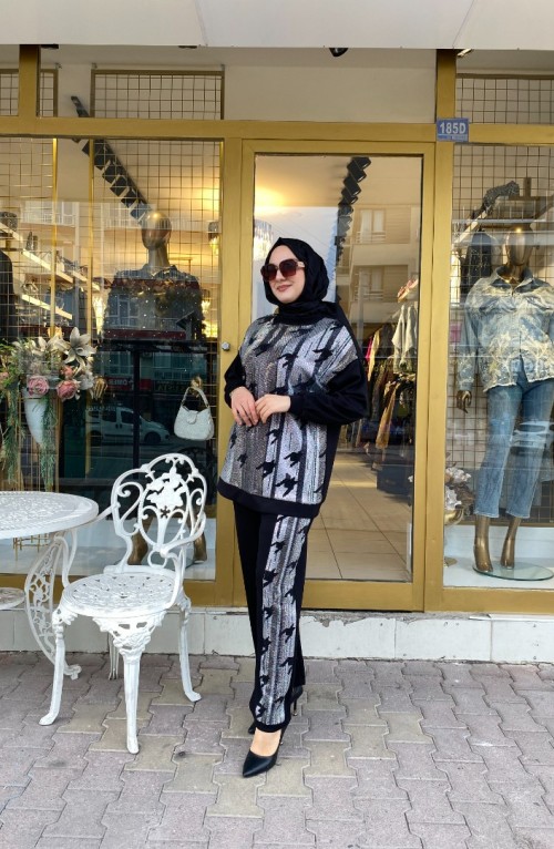 Taşlı Takım Siyah Kod:08158